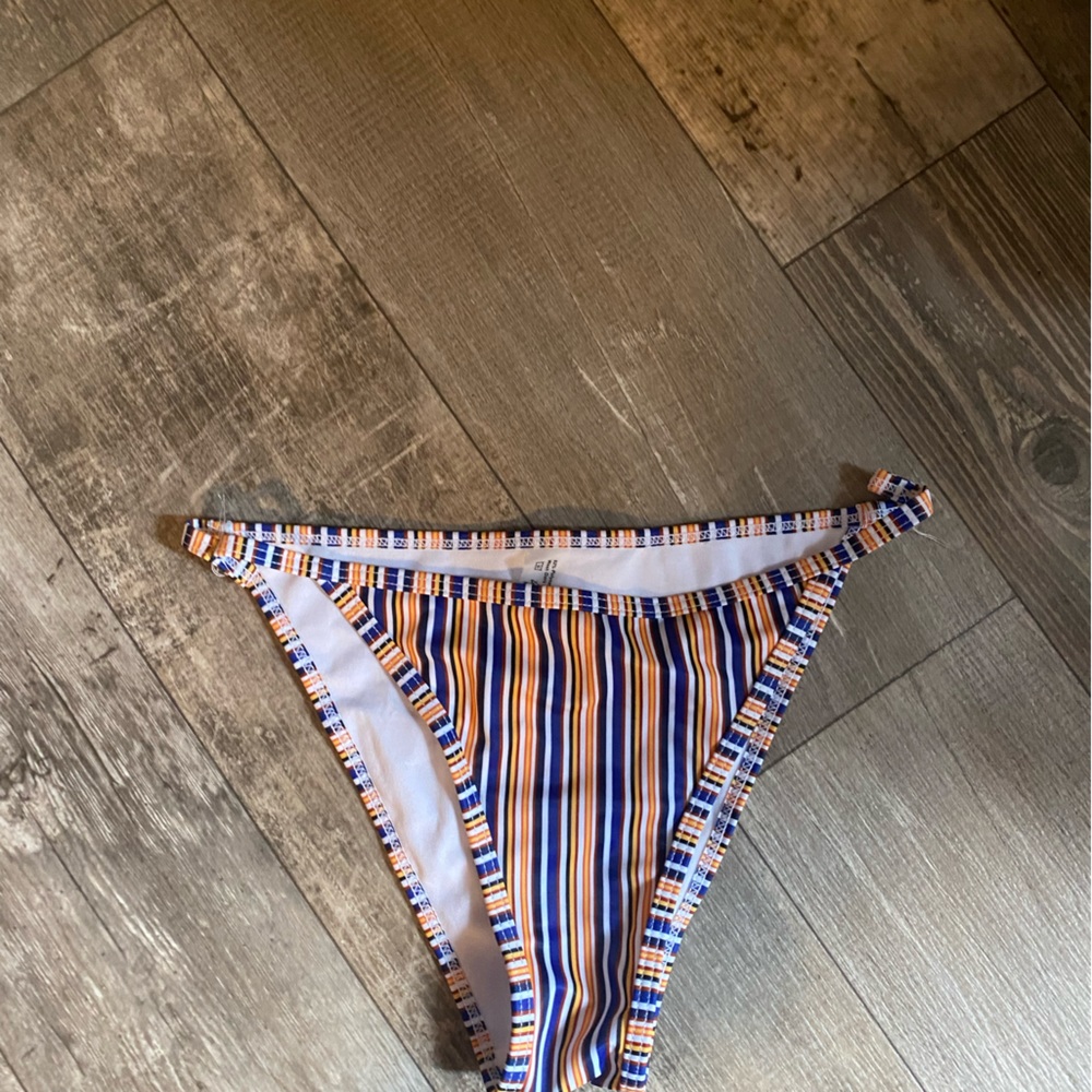 Bathing suit bottom